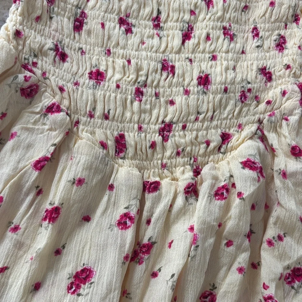 Garage Yellow Smocked Floral Dress - Picture 3 of 4